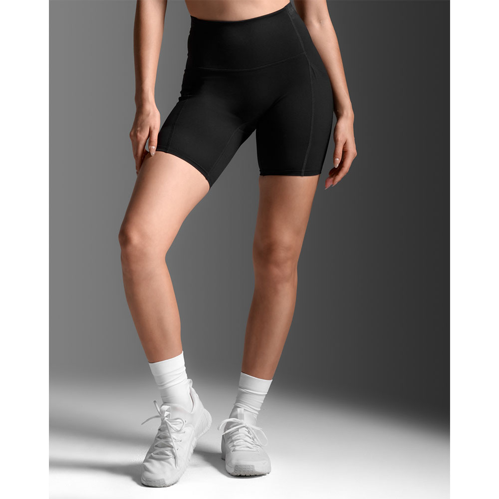 2XU Form Stash Hi-Rise Compression 6” Shorts (dam) - Bild 2